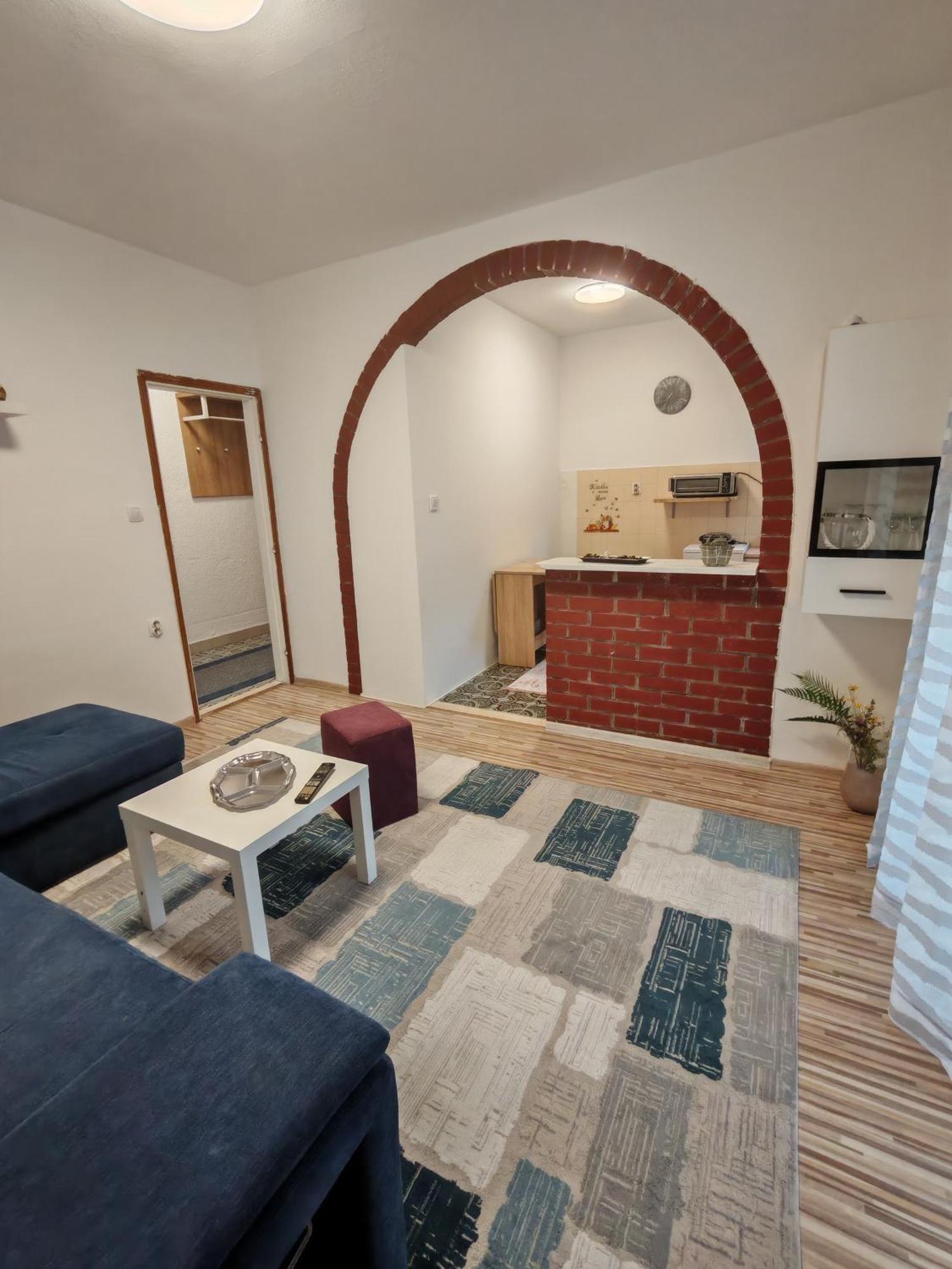 Mokošica Apartment Oscar מראה חיצוני תמונה